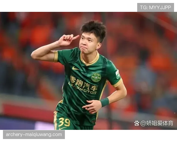 上海申花近期比赛状态良好,联赛积分榜位置稳固,攻防体系运转流畅 上海申花近期比赛状态良好,联赛积分榜位置稳固,攻防体系运转流畅